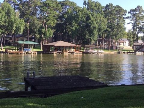 Tiny photo for 619 Old Post Road S, Livingston, TX 77351 (MLS # 94269706)