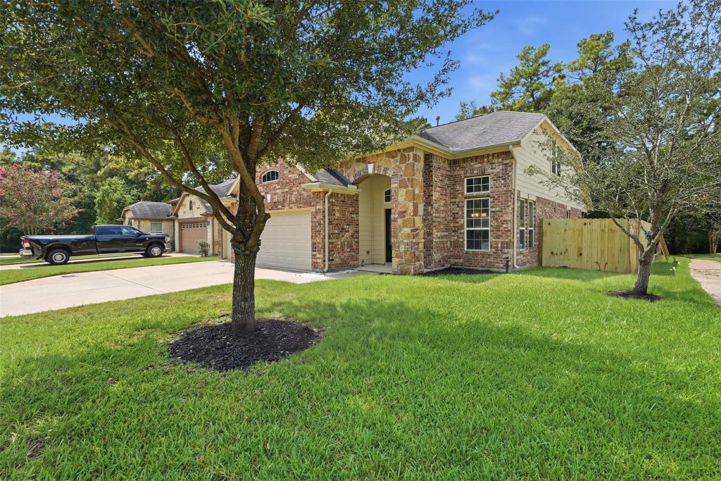 Photo of 28419 Ashlyn Ridge Lane, Spring, TX 77386 (MLS # 88473891)
