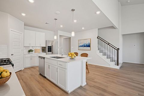 Homes For Sale - 2715 Dark Lantern Lane<br/> Rosenberg, TX 77471