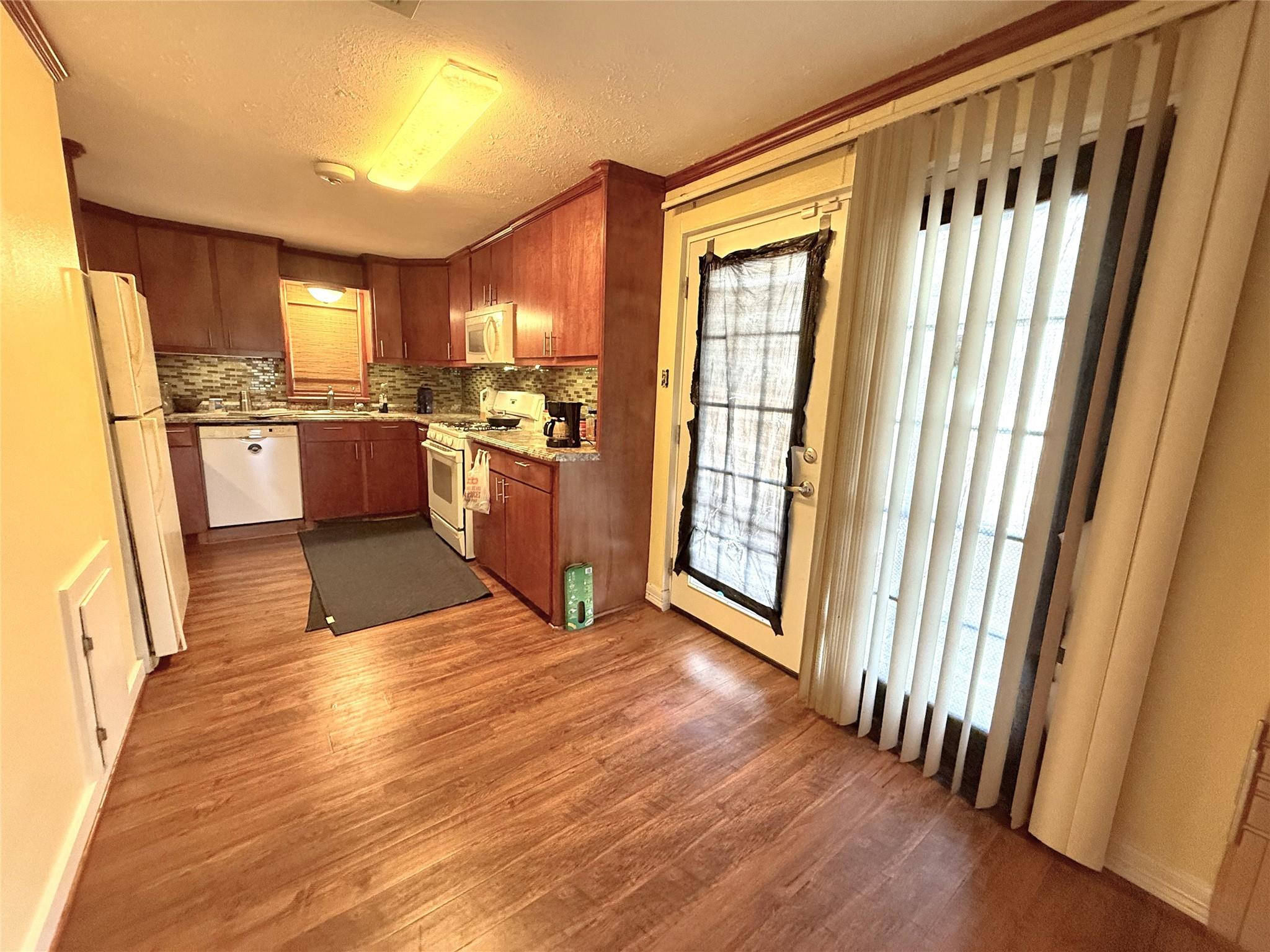 127 N Erskine Street
