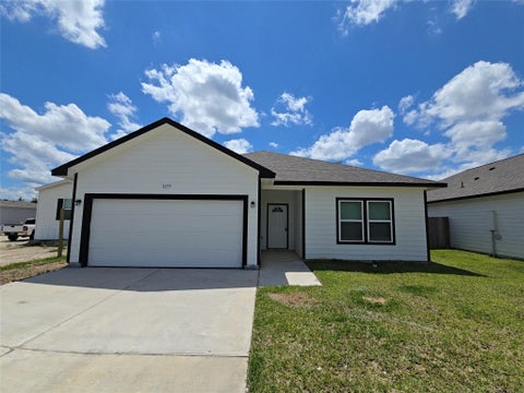 Photo of 1055 Road 5736, Cleveland, TX 77327 (MLS # 56445964)