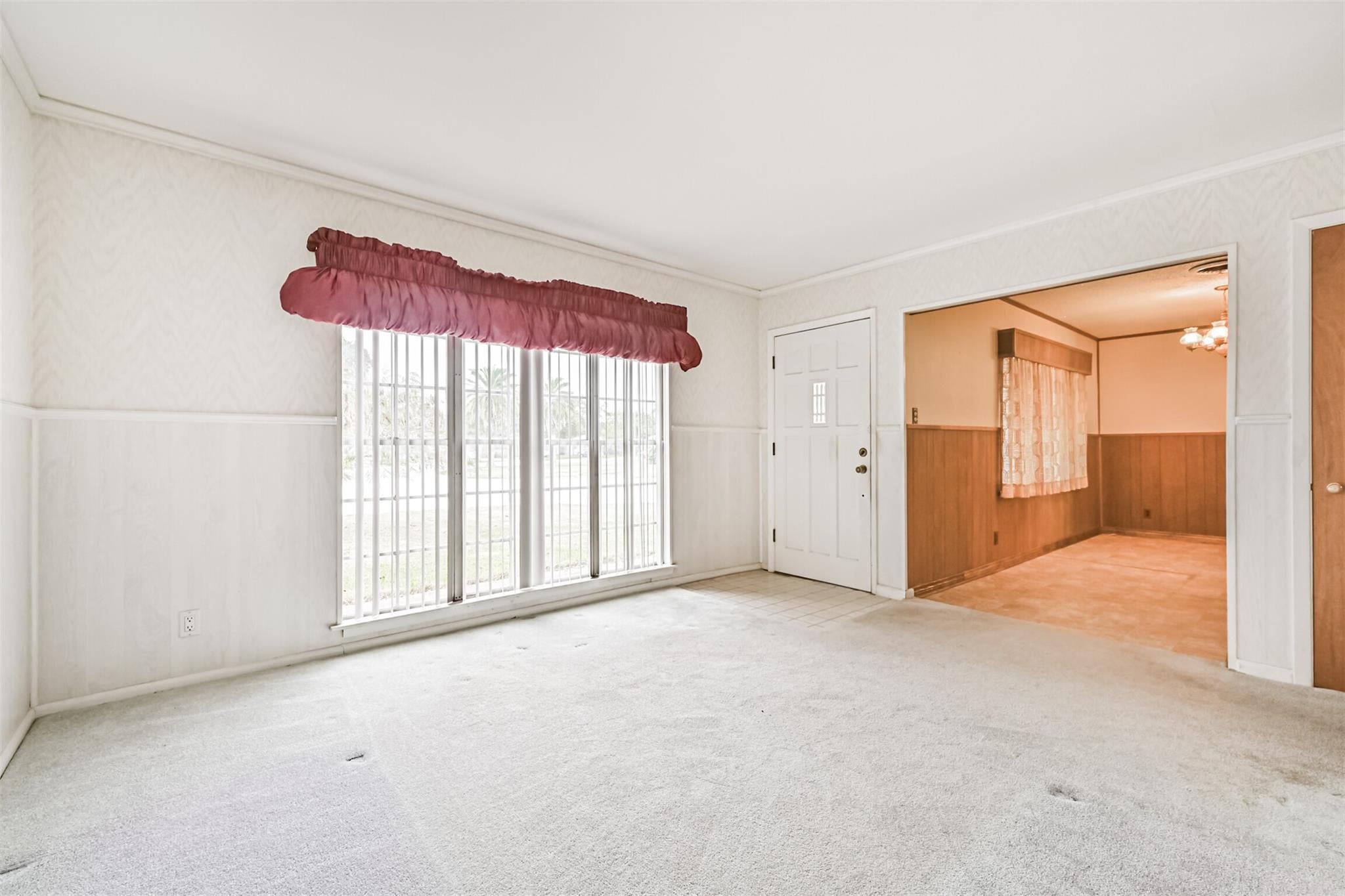 128 Forest Oaks Lane
