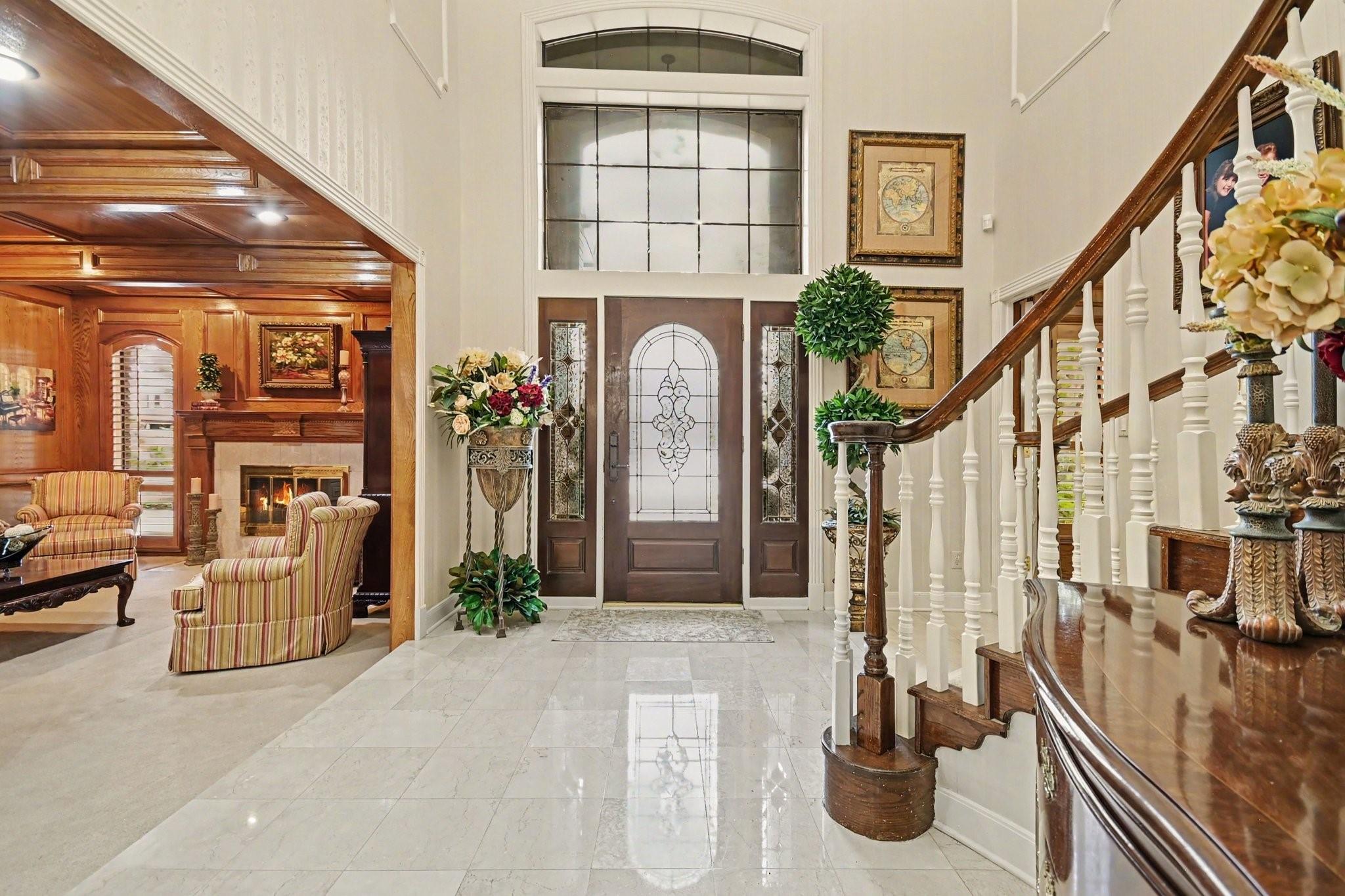 315 Oakview Circle