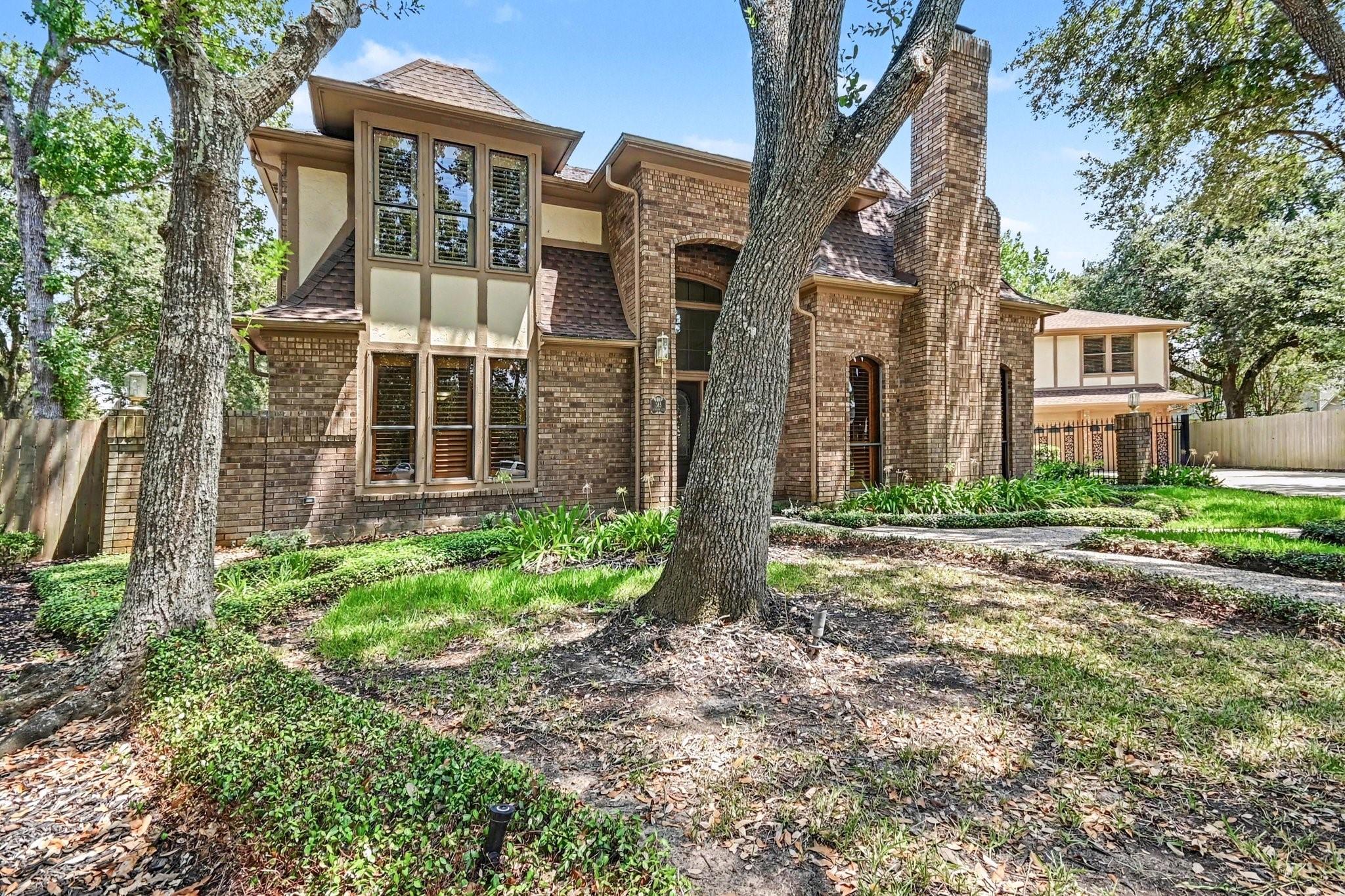 315 Oakview Circle
