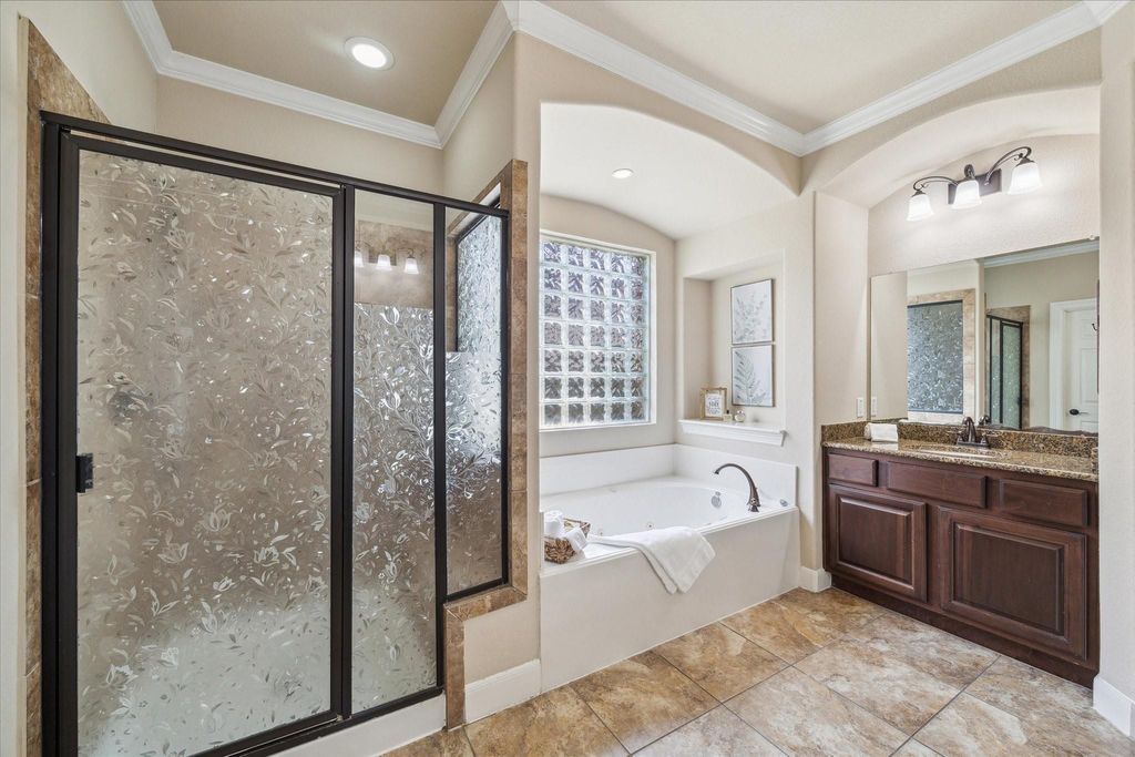 Photo of 15718 Starcreek Lane, Houston, TX 77044 (MLS # 93775845)