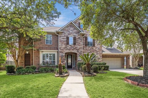 Photo of 15718 Starcreek Lane, Houston, TX 77044 (MLS # 93775845) Photo of 15718 Starcreek Lane, Houston, TX 77044 (MLS # 93775845)