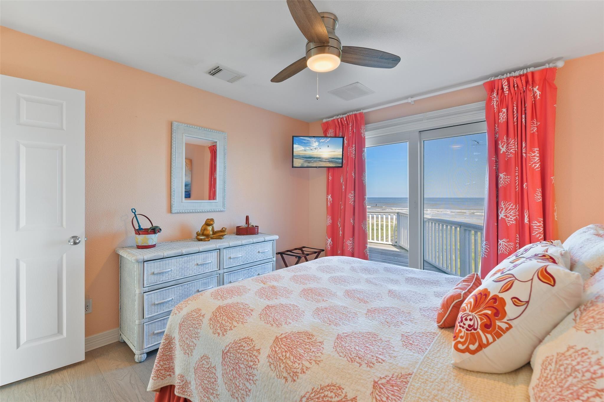Galveston, Texas, 77554, United States, 4 Bedrooms Bedrooms, ,4 BathroomsBathrooms,Residential,Active,2017090
