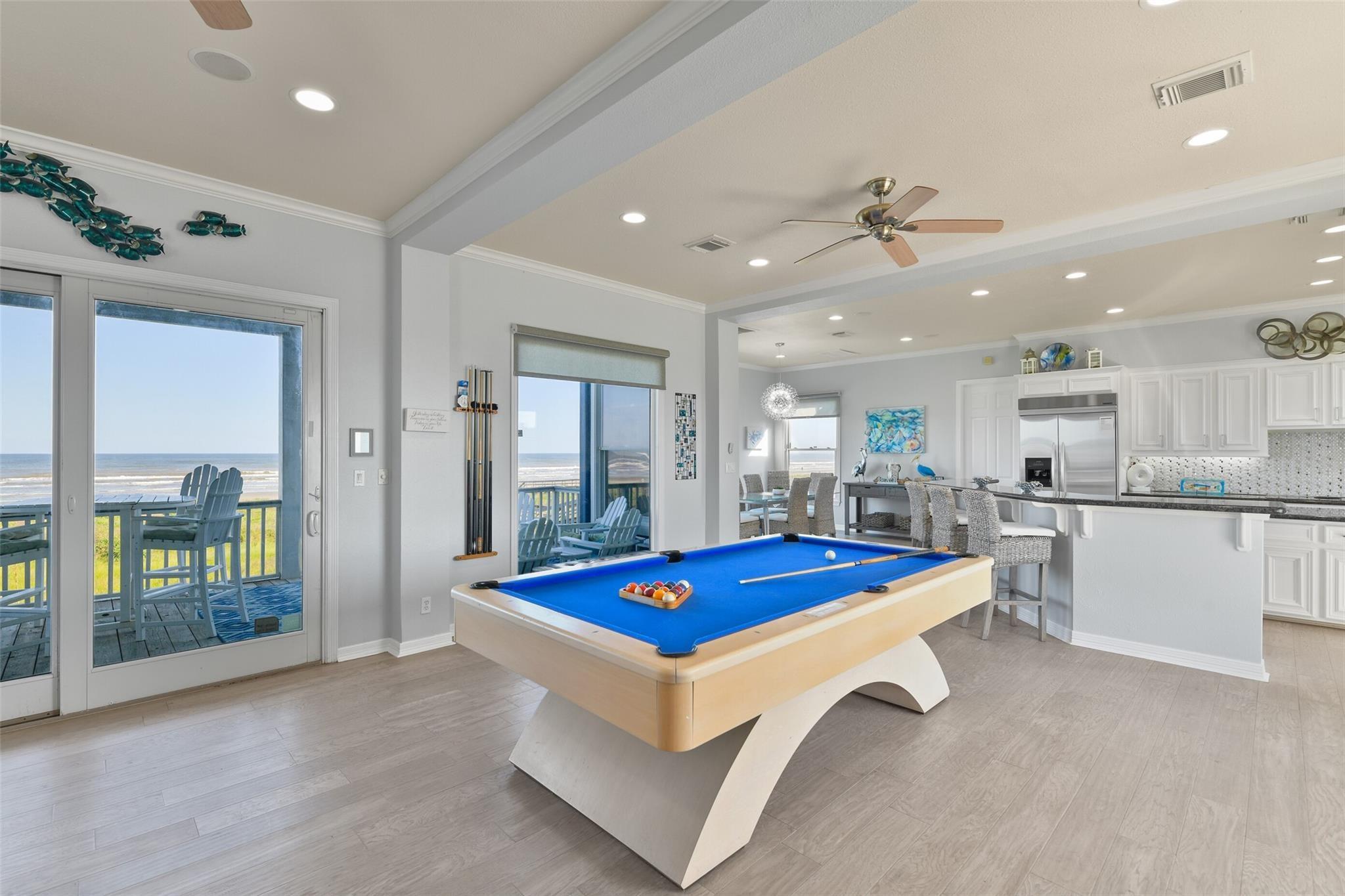 Galveston, Texas, 77554, United States, 4 Bedrooms Bedrooms, ,4 BathroomsBathrooms,Residential,Active,2017090