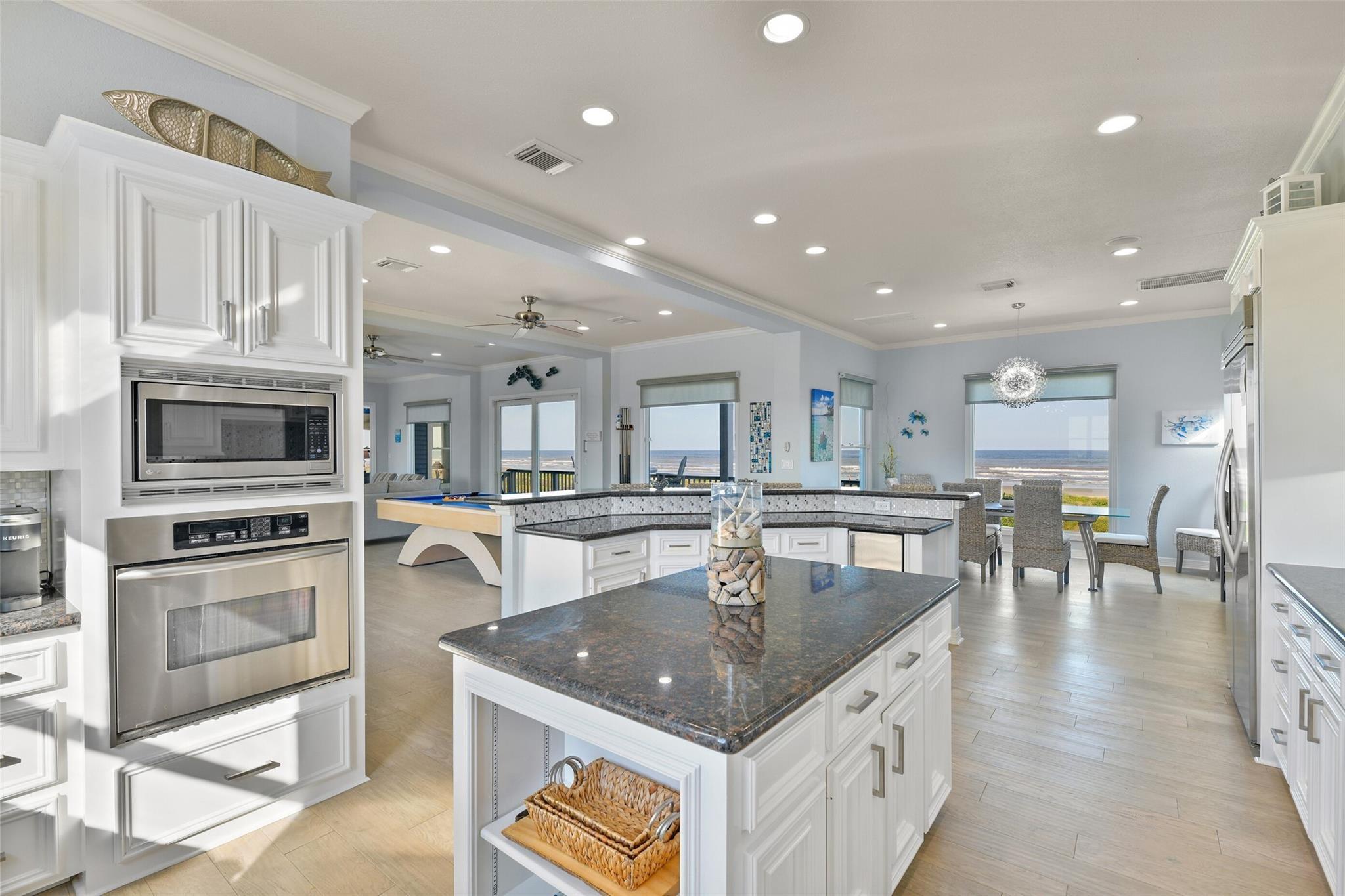 Galveston, Texas, 77554, United States, 4 Bedrooms Bedrooms, ,4 BathroomsBathrooms,Residential,Active,2017090