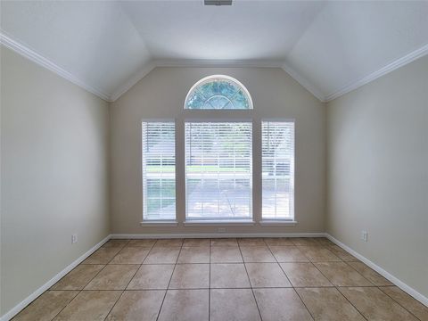 Tiny photo for 2930 Meadow Brook Drive, League City, TX 77573 (MLS # 43803170)