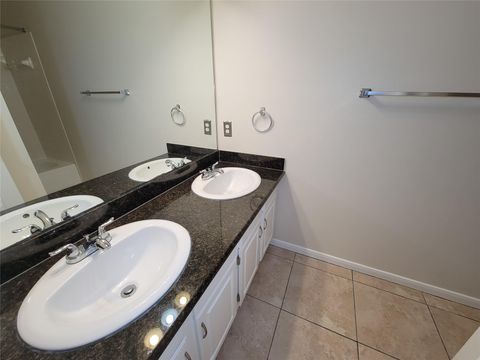 Tiny photo for 2930 Meadow Brook Drive, League City, TX 77573 (MLS # 43803170)