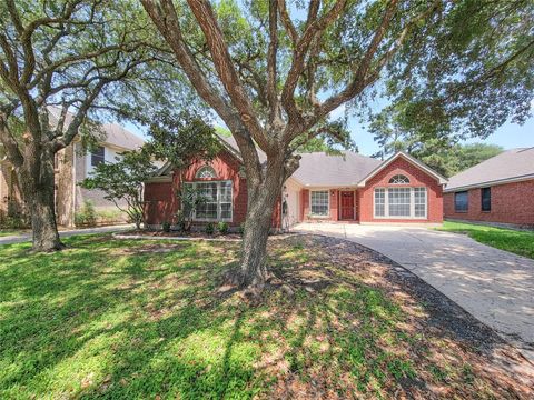 Photo of 2930 Meadow Brook Drive, League City, TX 77573 (MLS # 43803170)