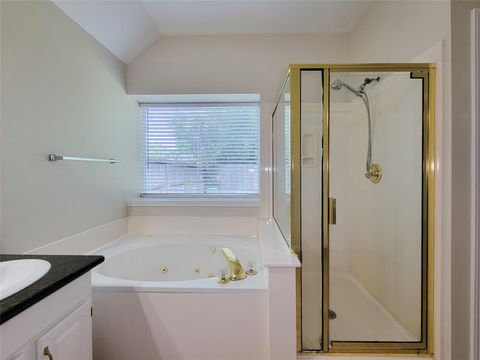 Tiny photo for 2930 Meadow Brook Drive, League City, TX 77573 (MLS # 43803170)