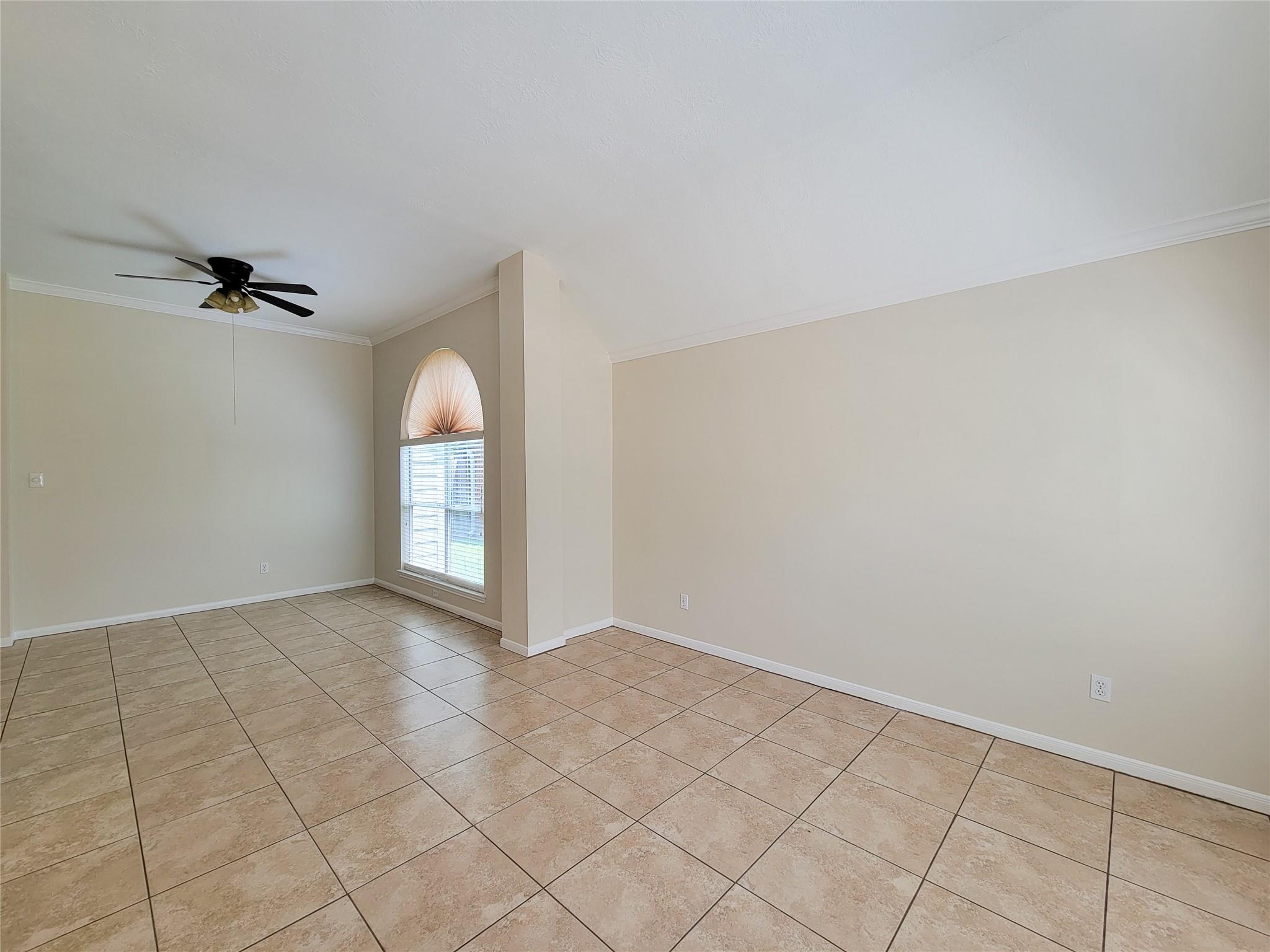 2930 Meadow Brook Drive