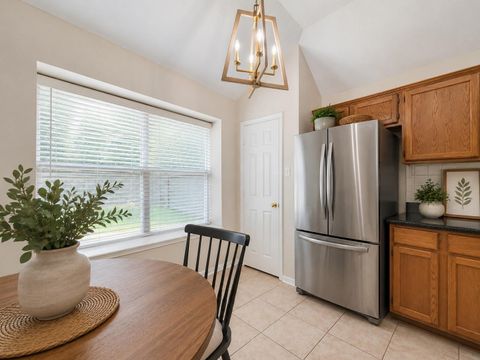 Tiny photo for 2930 Meadow Brook Drive, League City, TX 77573 (MLS # 43803170)