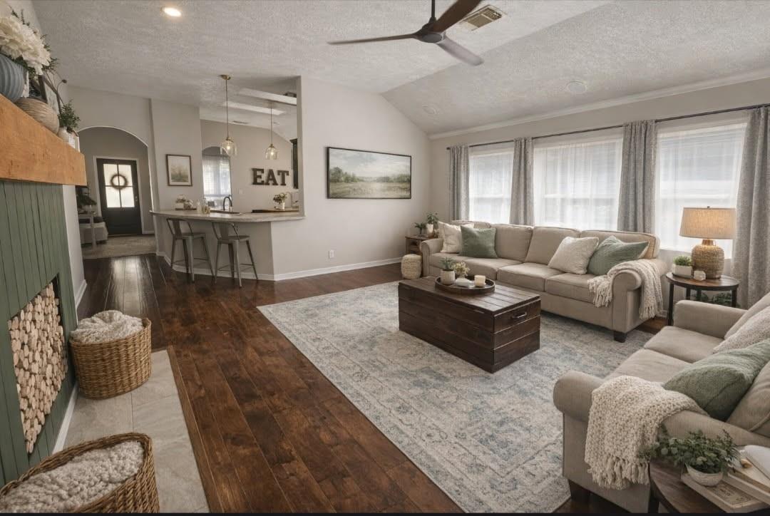 21535 Pepperberry Trail