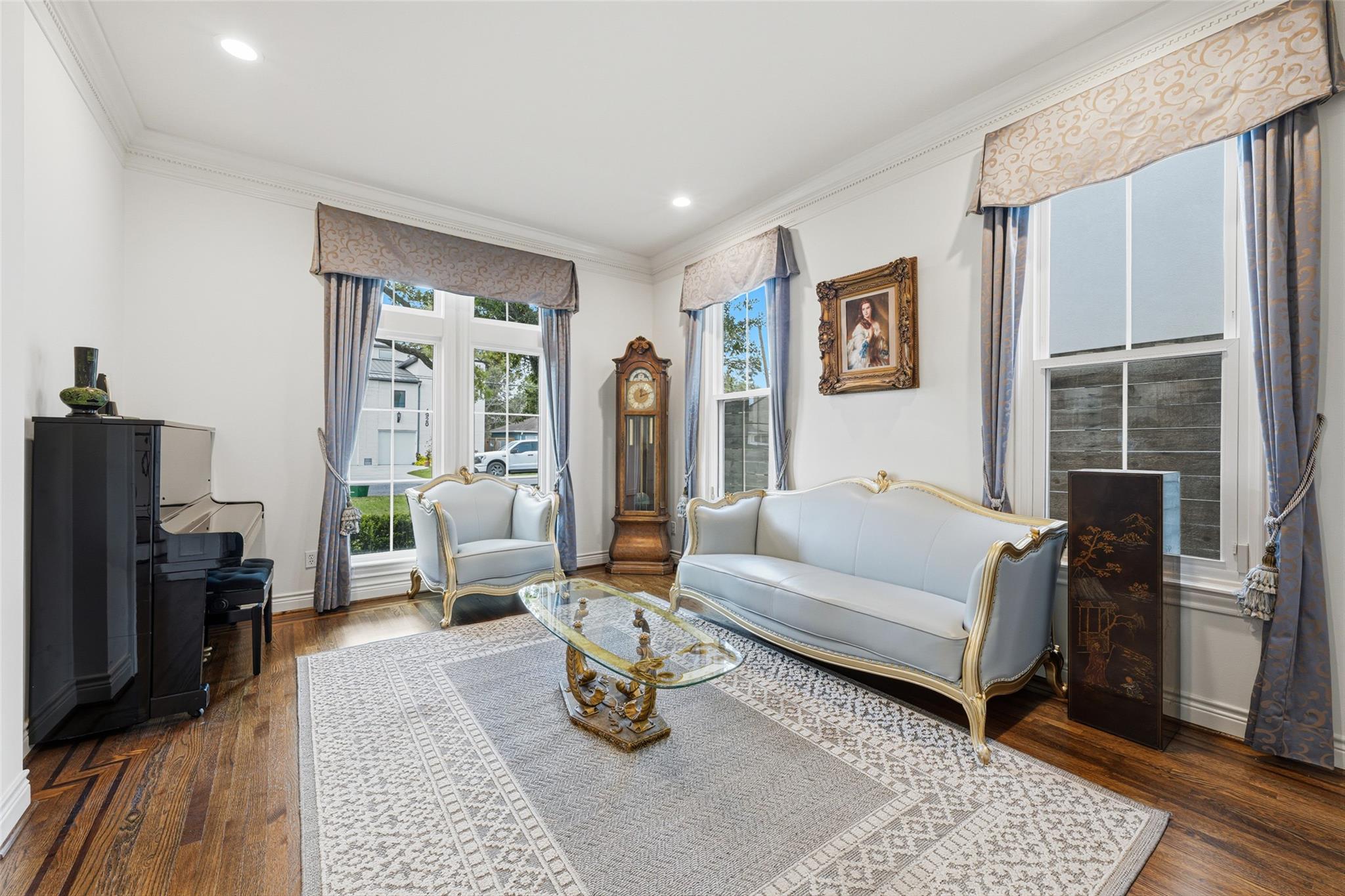 4923 Palmetto Street