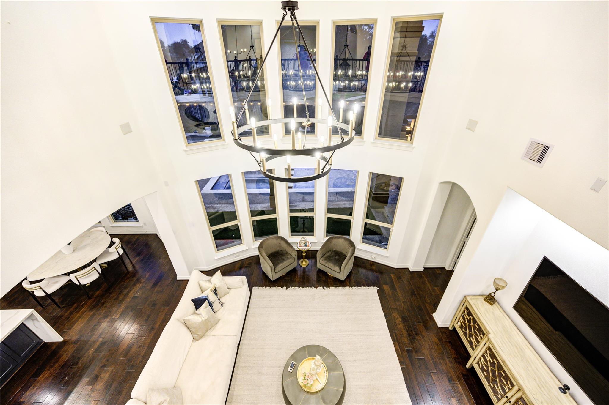 5707 Avon Landing Lane