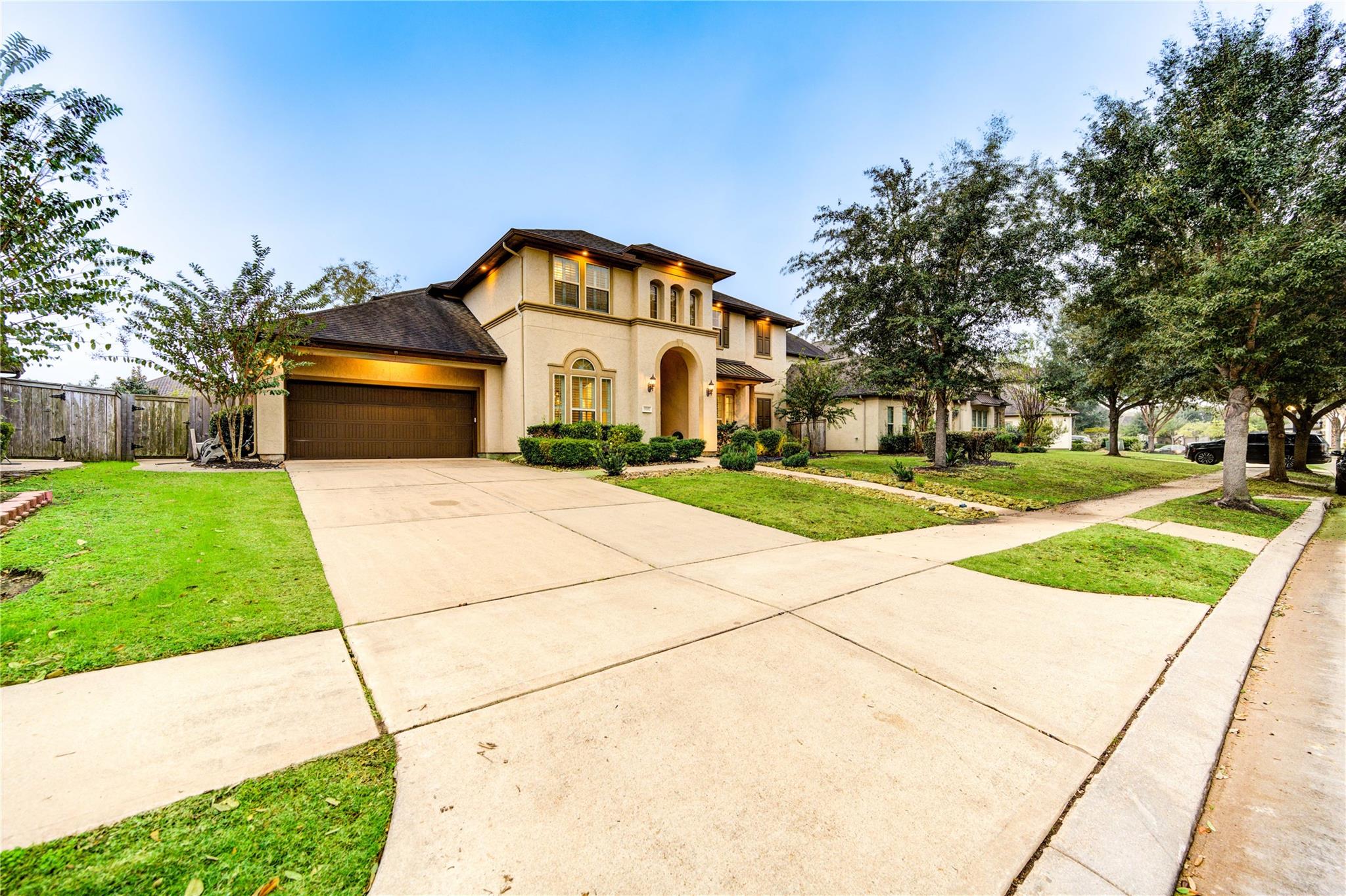 5707 Avon Landing Lane