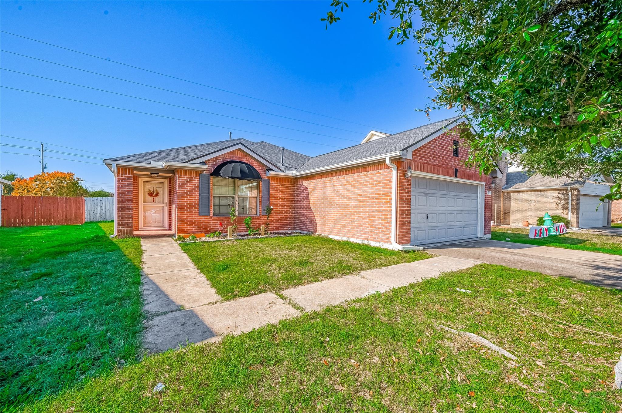15711 Kings Cypress Lane