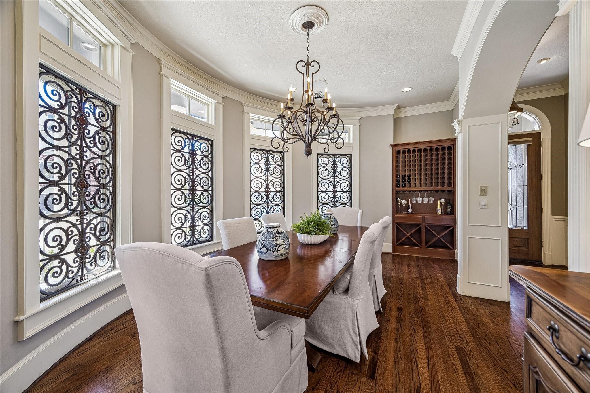 102 Vieux Carre Drive