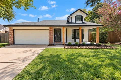 Photo of 2131 Creekshire Drive, Sugar Land, TX 77478 (MLS # 86302379)