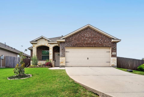 Photo of 14465 Weir Creek Road, Willis, TX 77318 (MLS # 49875029)