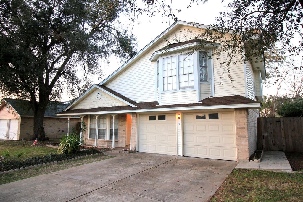 Photo of 15614 Barbarossa Drive, Houston, TX 77083 (MLS # 70398813)