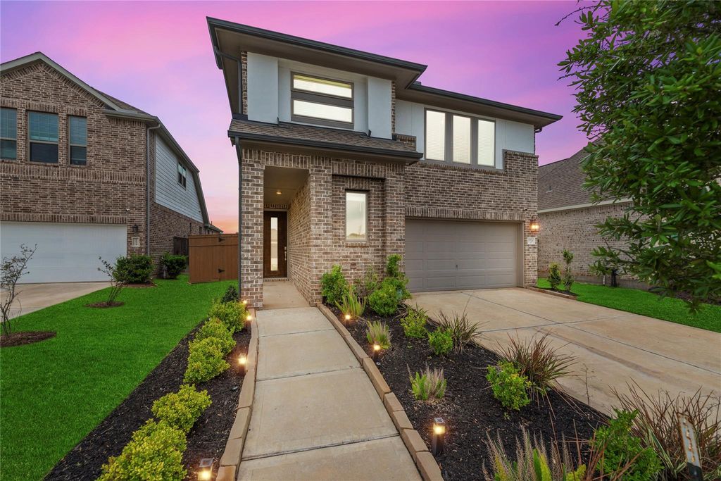 Photo of 1930 Misty Field Drive, Missouri City, TX 77459 (MLS # 46422980)