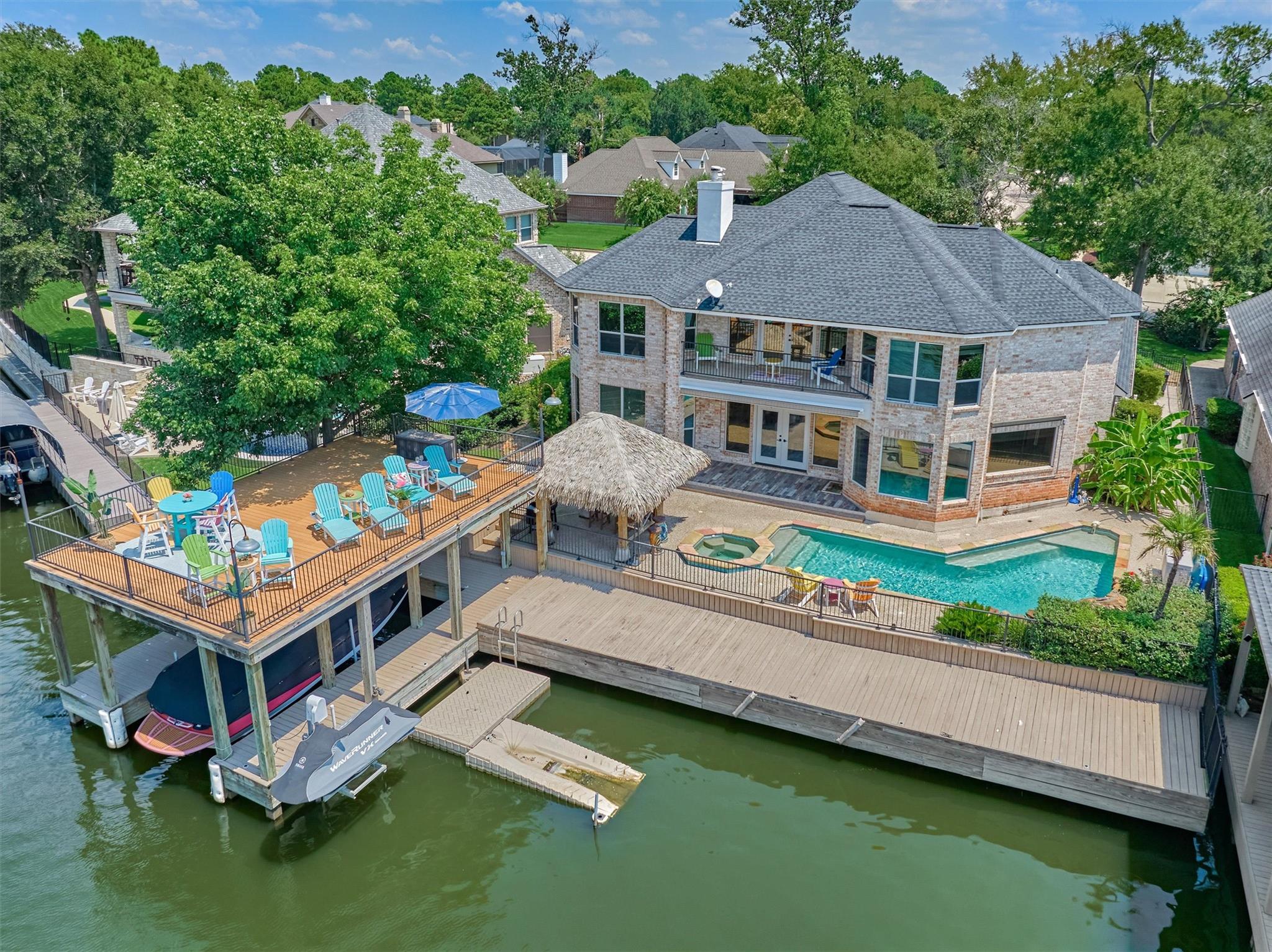 202 Edgemar Road