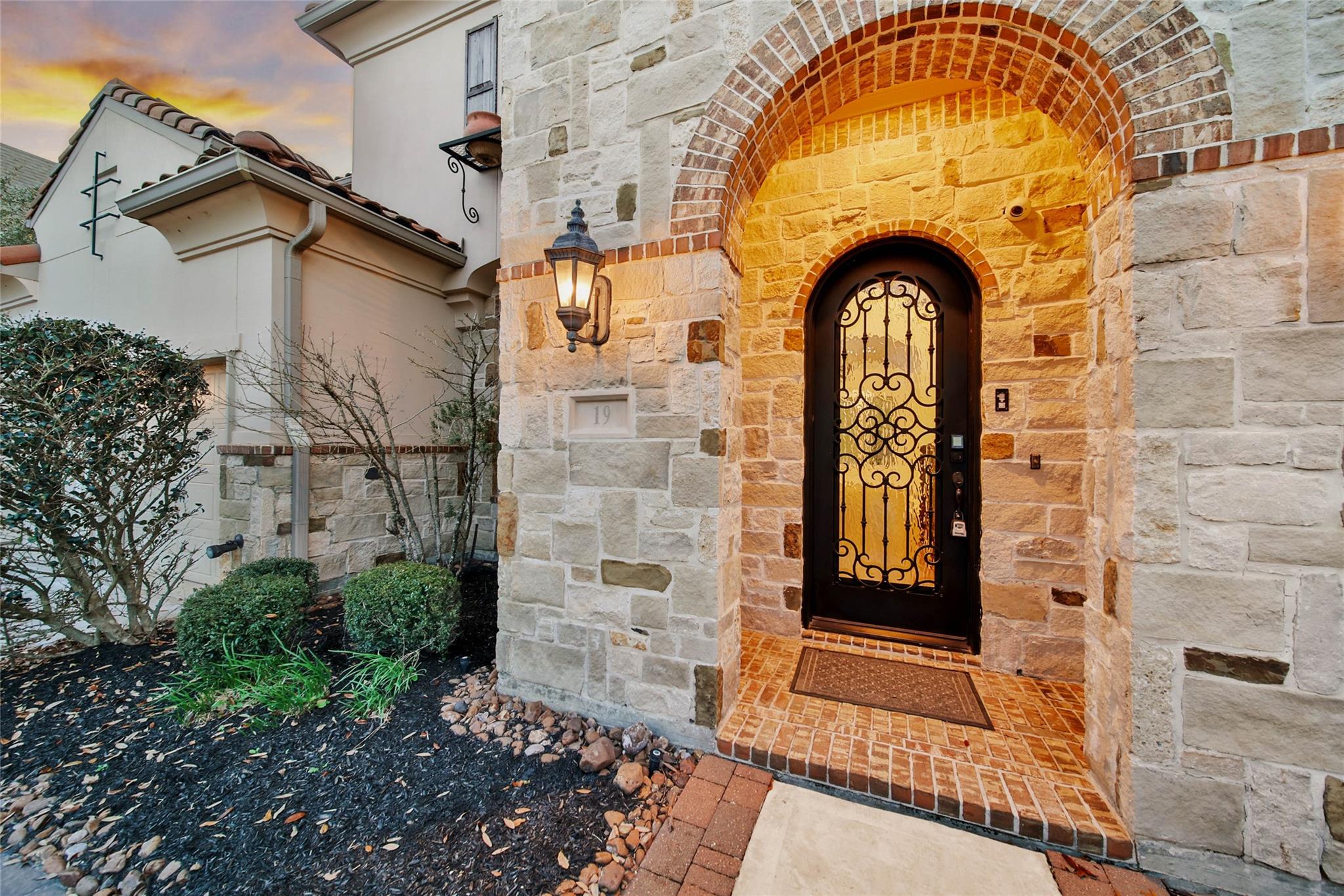 19 Brittany Rose Place