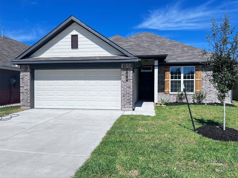 Photo of 150 Overhill Drive, Huntsville, TX 77320 (MLS # 60311757)