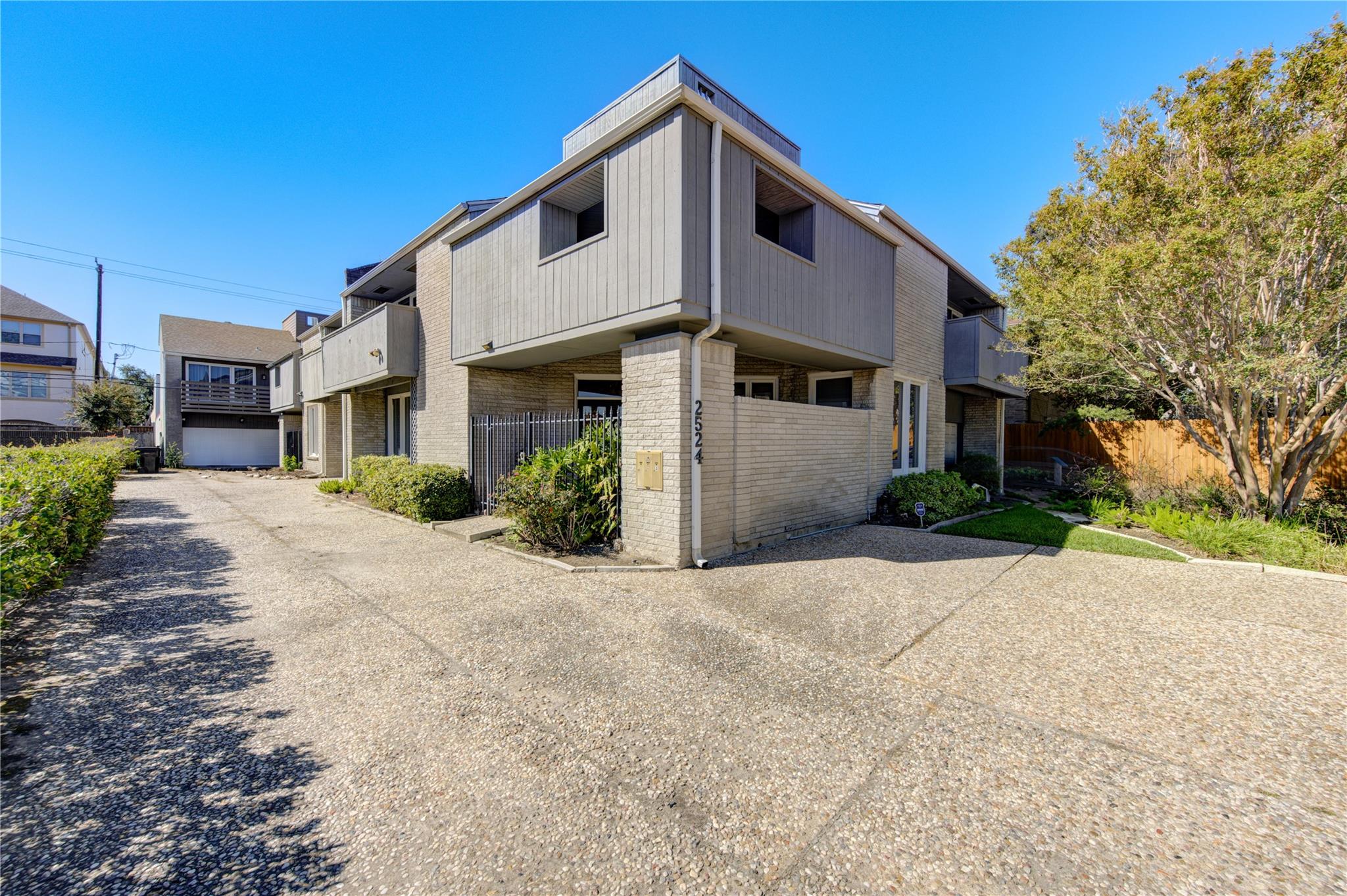 2524 Nantucket Drive B