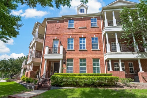 Photo of 38 Shell Port Square, The Woodlands, TX 77380 (MLS # 98720216)