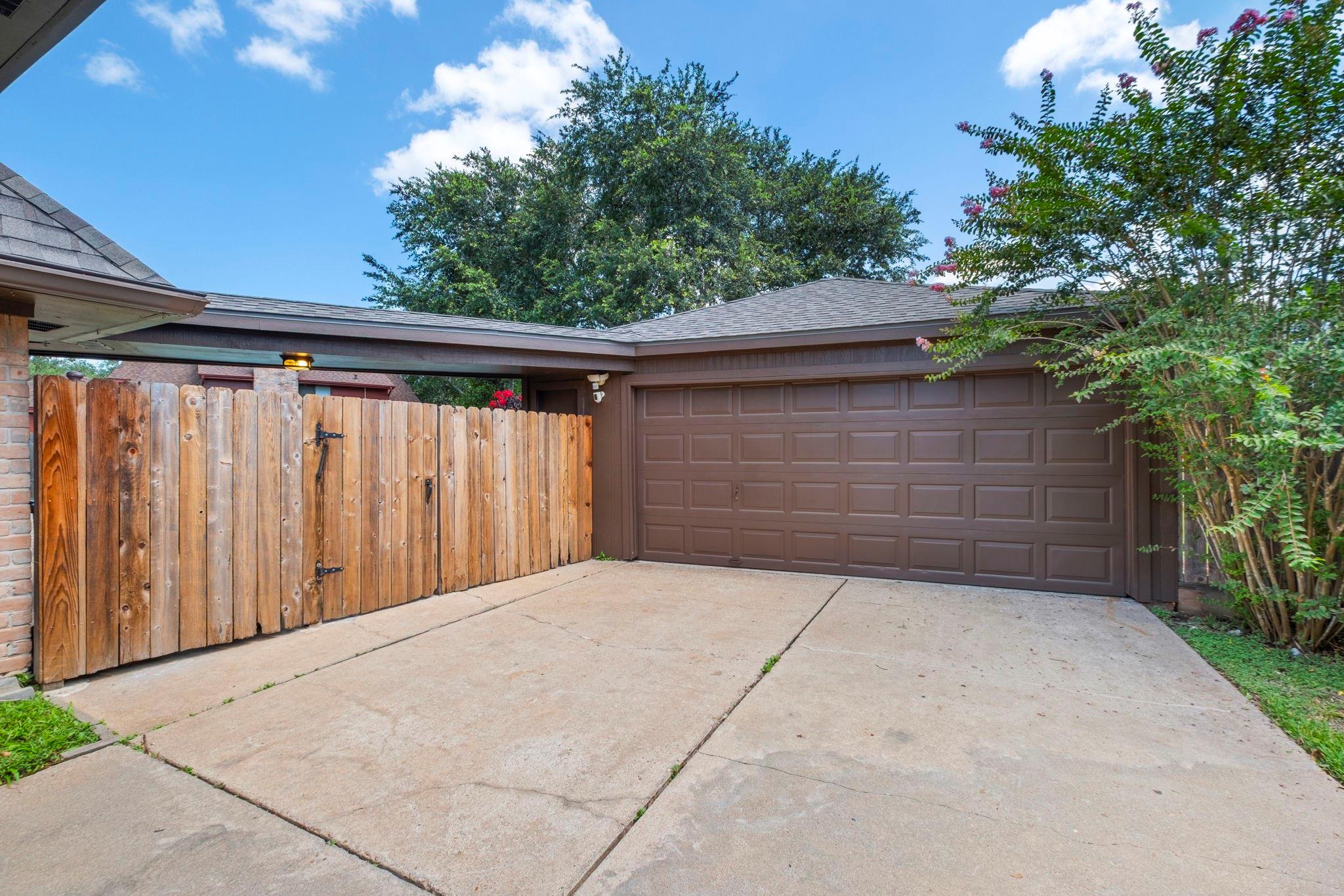 2803 Edgewood Drive