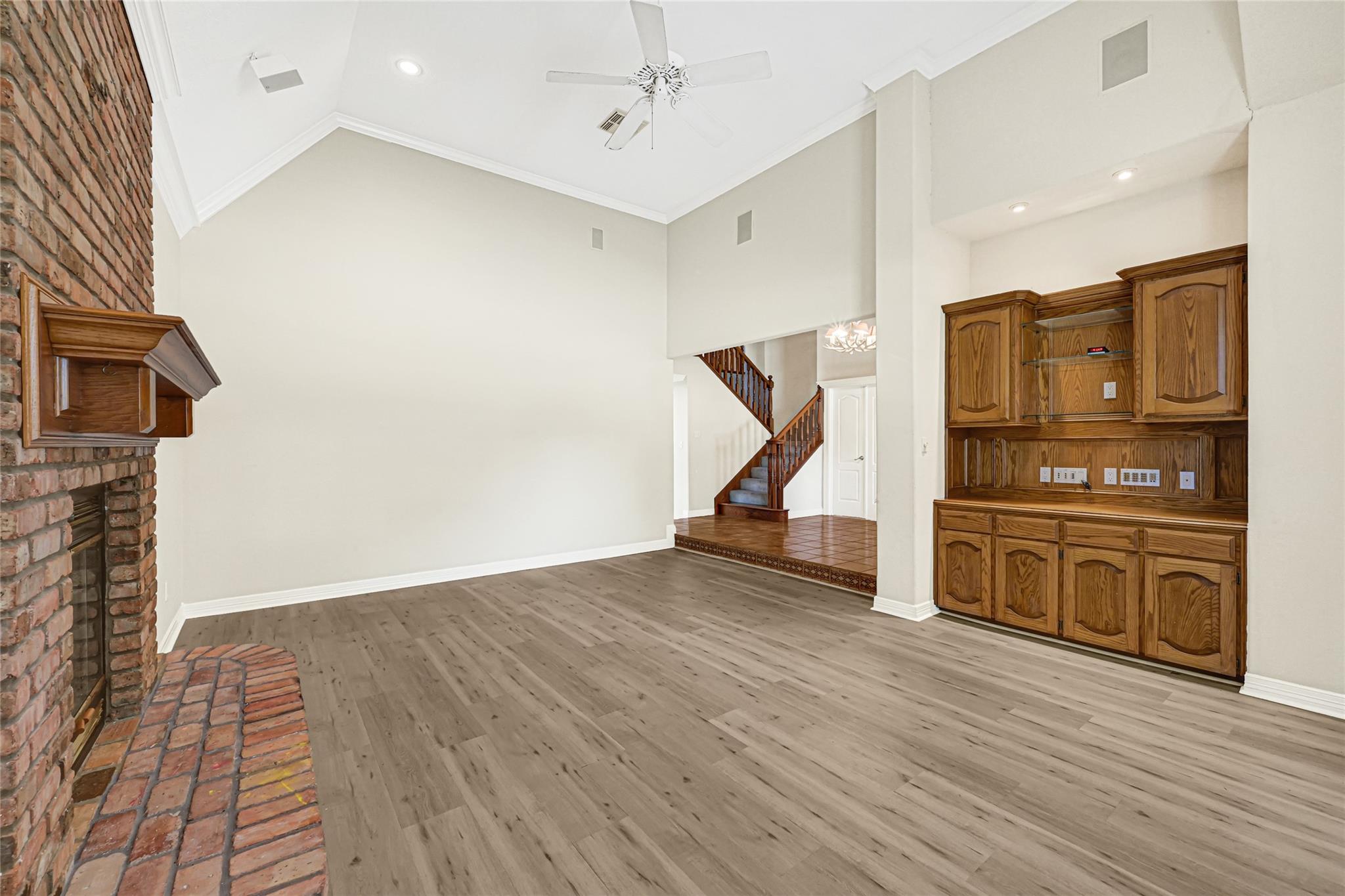 5219 White Manor Drive