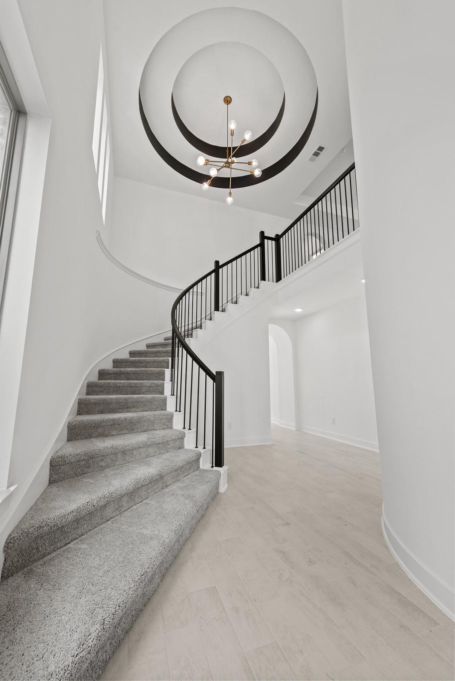 4642 North Star Trail