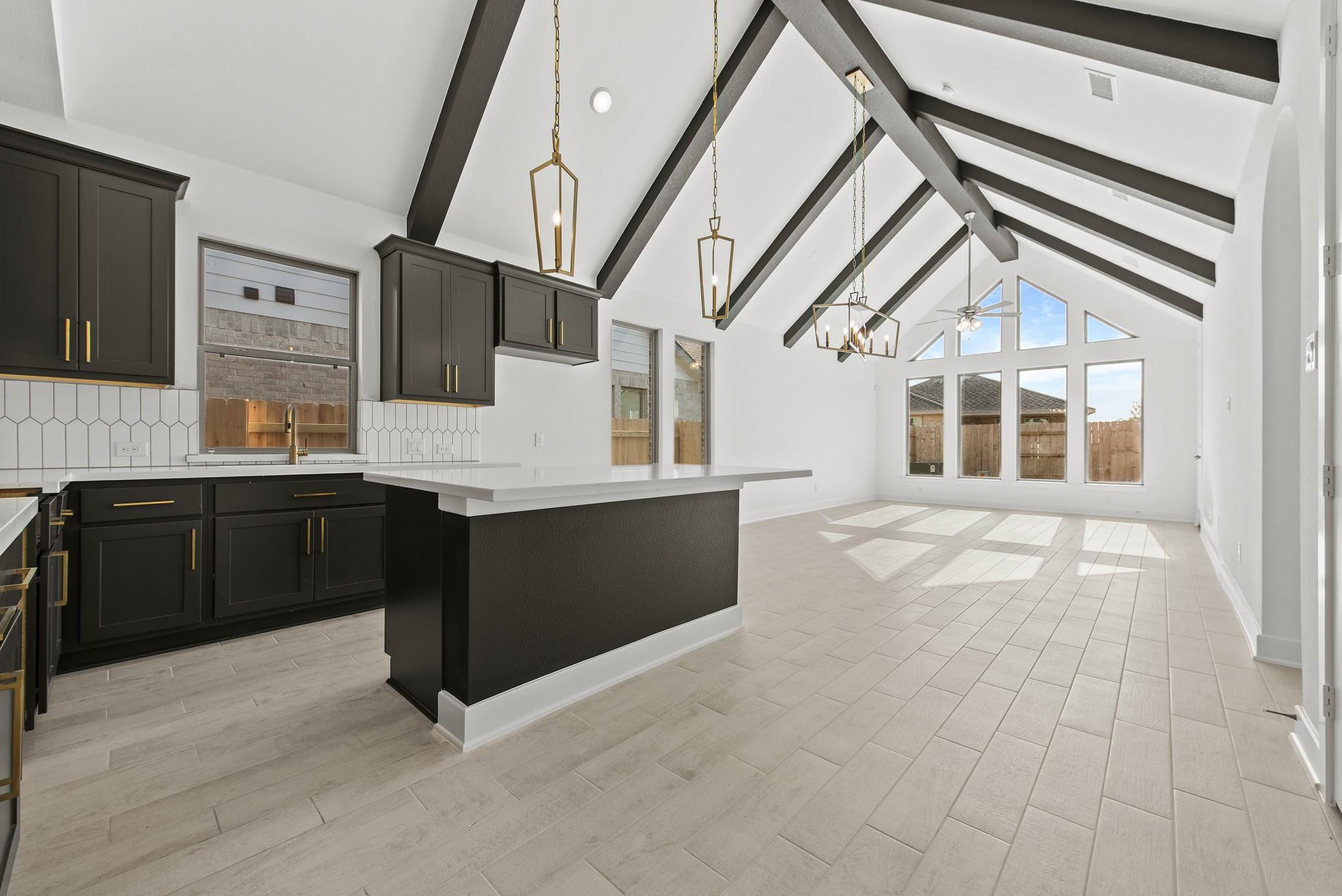 4642 North Star Trail