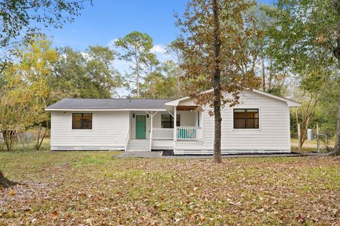 Photo of 24006 Crooked Creek, Hockley, TX 77447 (MLS # 37562895)