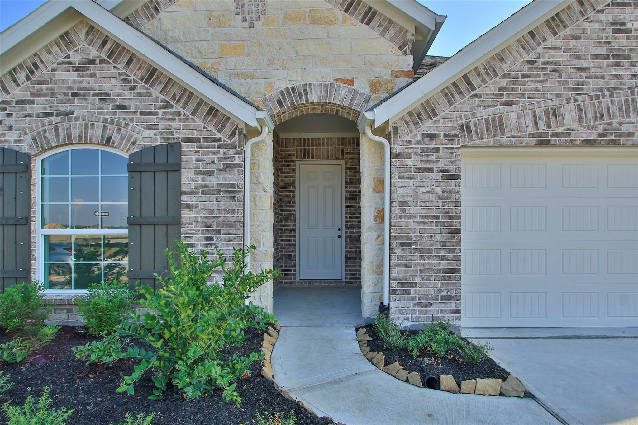 2822 Ruby Laurel Drive