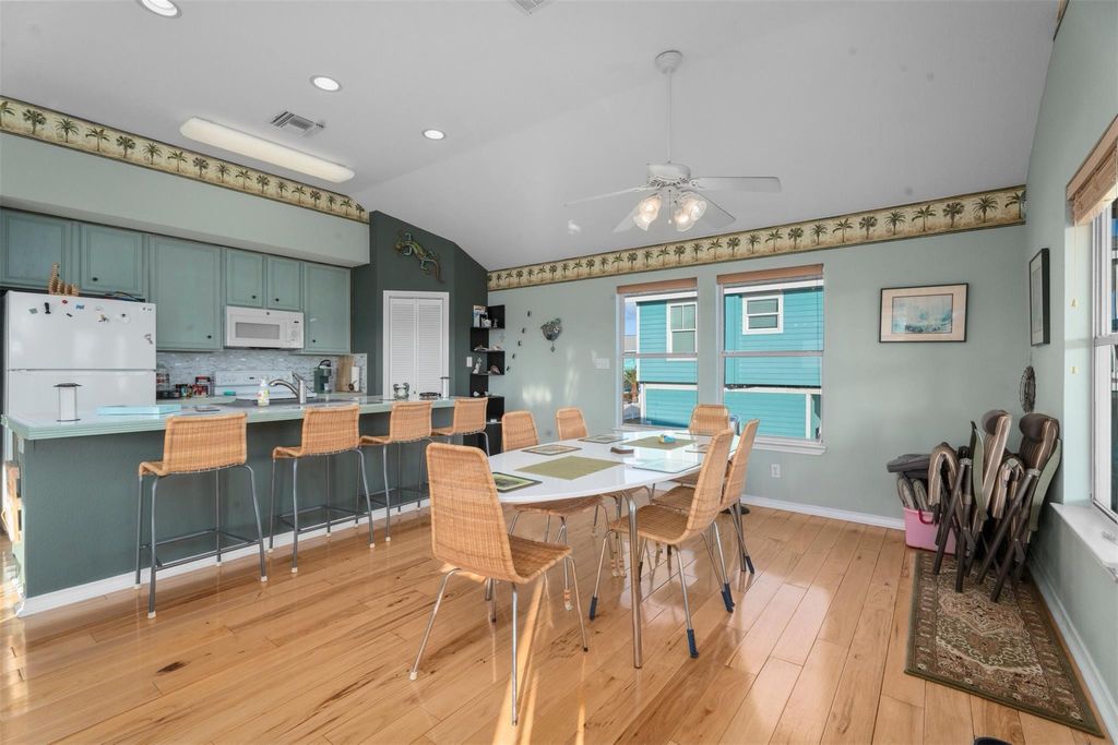 Photo of 4014 Jackson Drive, Galveston, TX 77554 (MLS # 64902148)