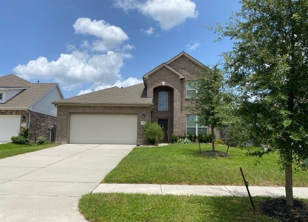 24019 Hawthorn Lakes Drive