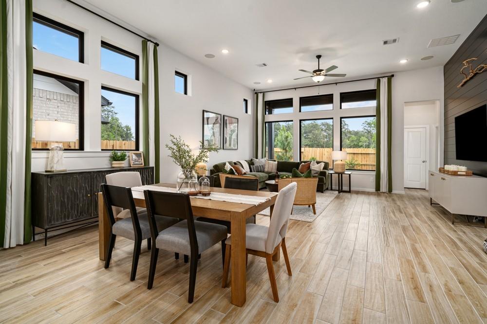 6127 Renoir Lane
