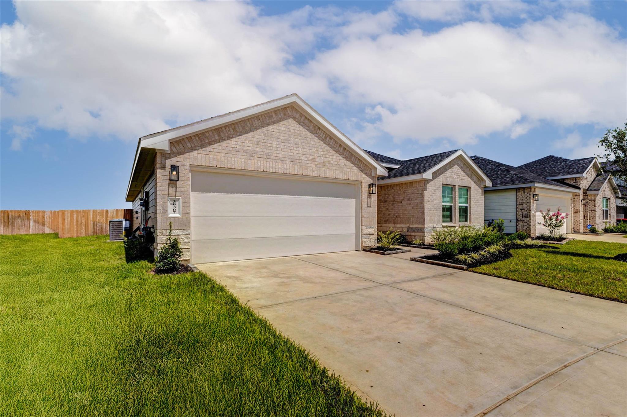 30307 Lighthouse Bluff Lane