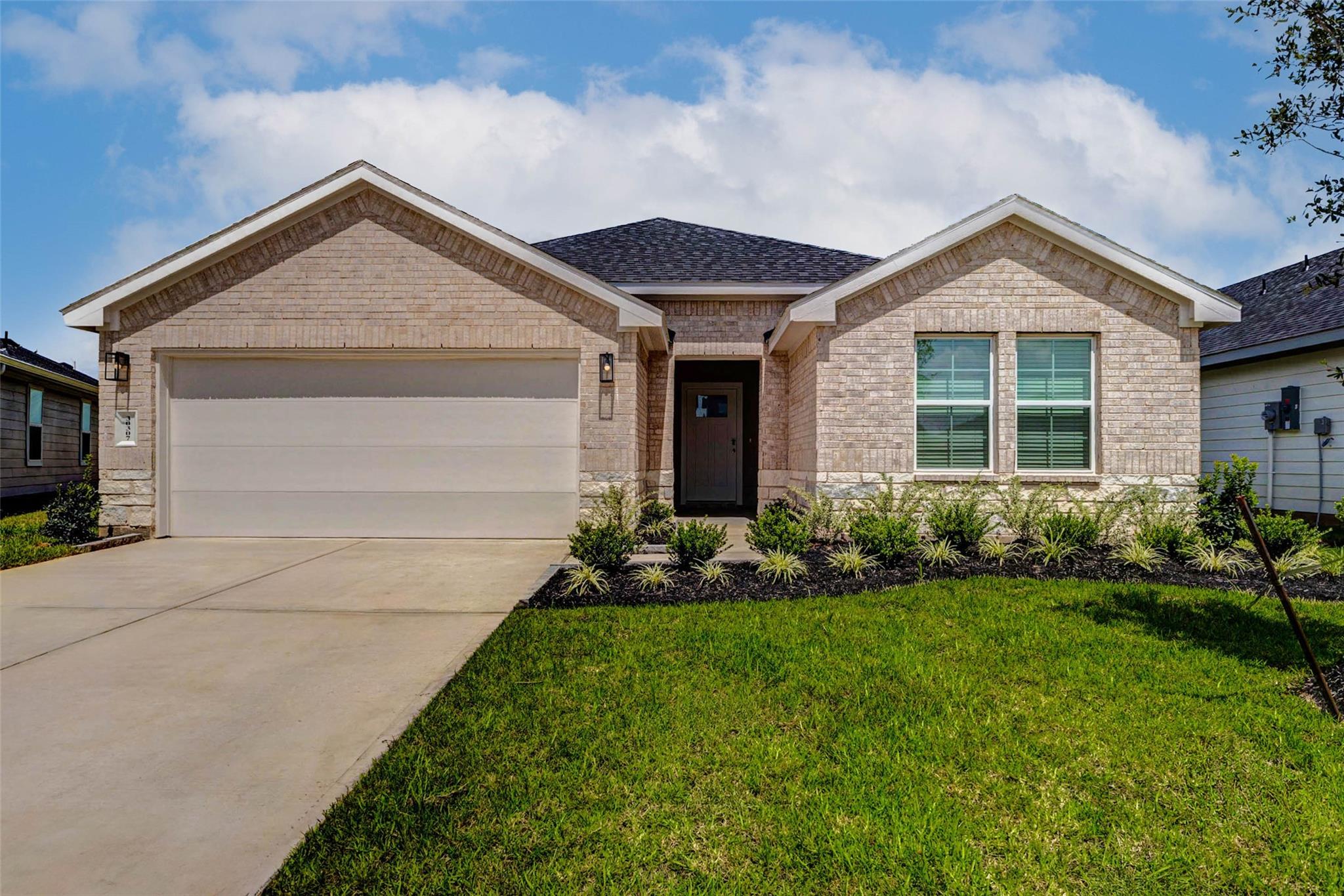 30307 Lighthouse Bluff Lane