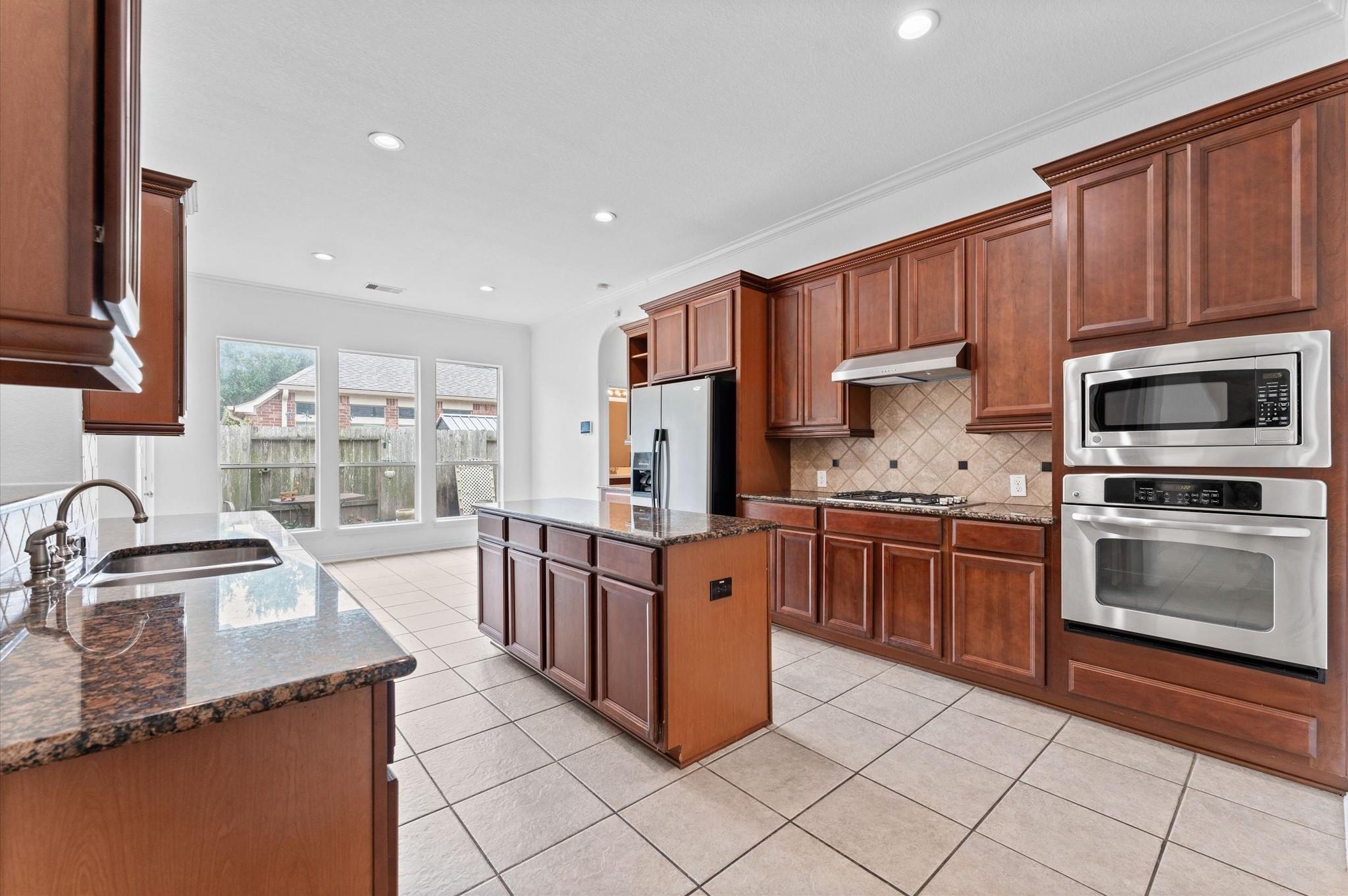2811 Misty River Lane