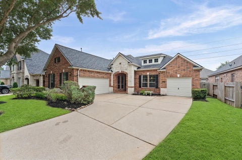 Photo of 2811 Misty River Lane, Richmond, TX 77406 (MLS # 61847582)