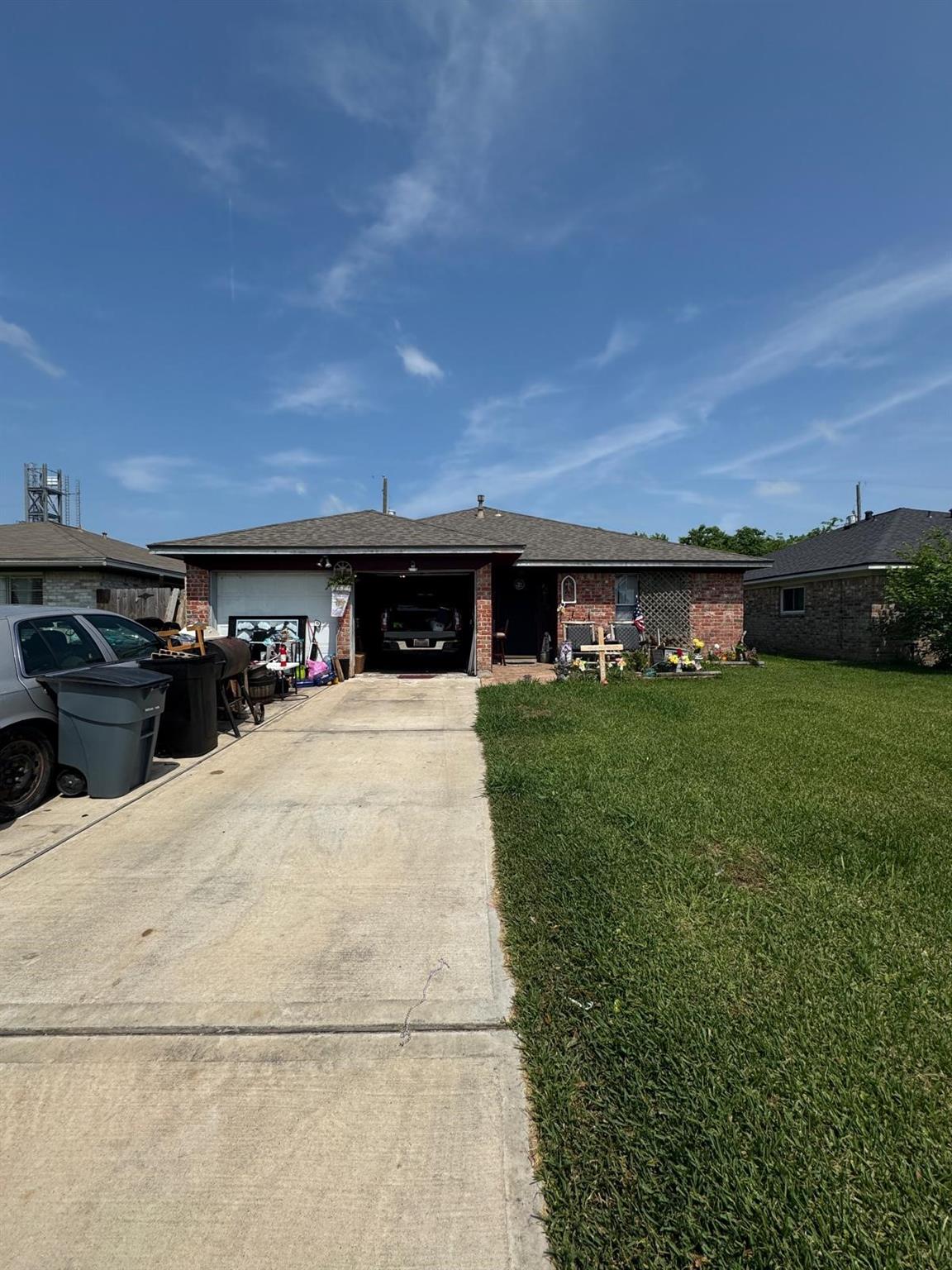 1609 Canary Circle