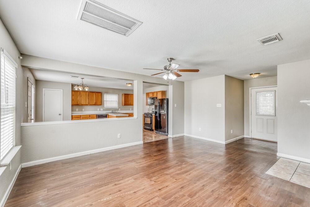 8010 Suffield Glen Lane