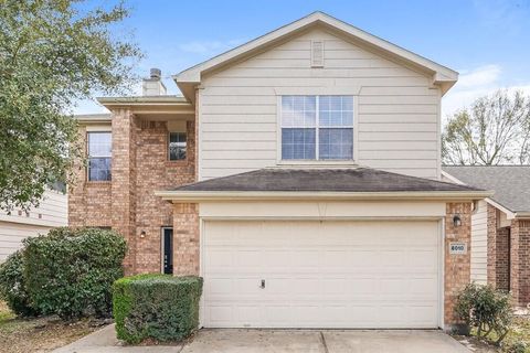 Photo of 8010 Suffield Glen Lane, Humble, TX 77338 (MLS # 43147561)